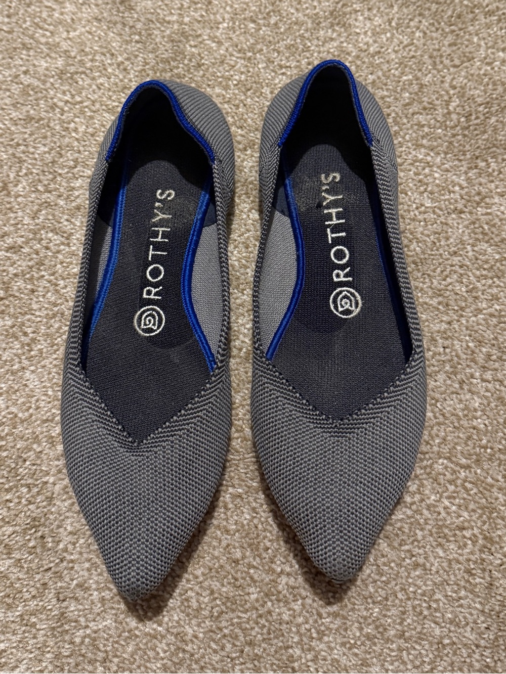 Rothy's Gray Pointed Toe Flats | Size 7 - Stylish Comfort